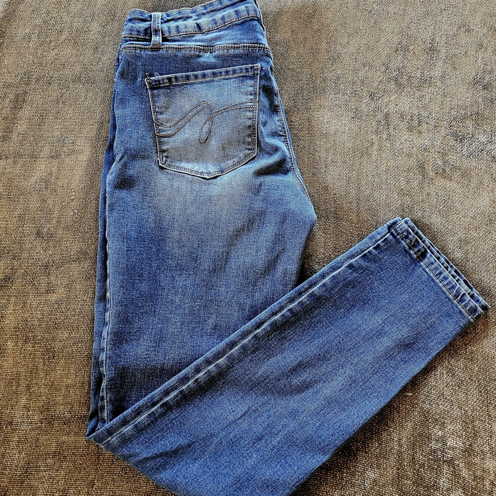 Women's "Royalty For Me" Skinny Jeans
